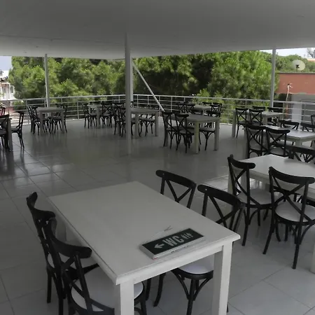 Szálloda Evin Altınkum